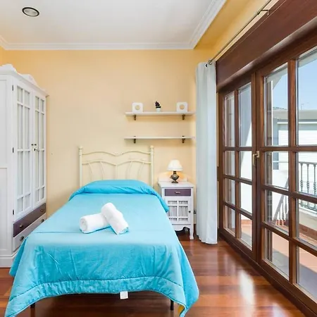 Hébergement de vacances Con Jardin Junto A La Playa De Berria Santoña