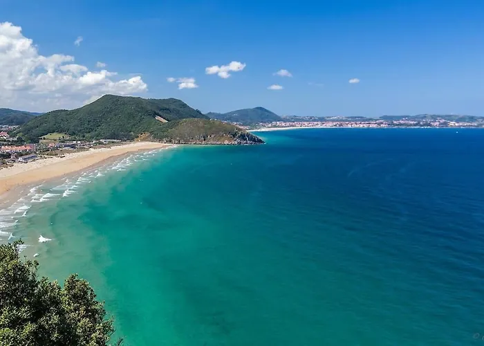 Con Jardin Junto A La Playa De Berria Nyaraló